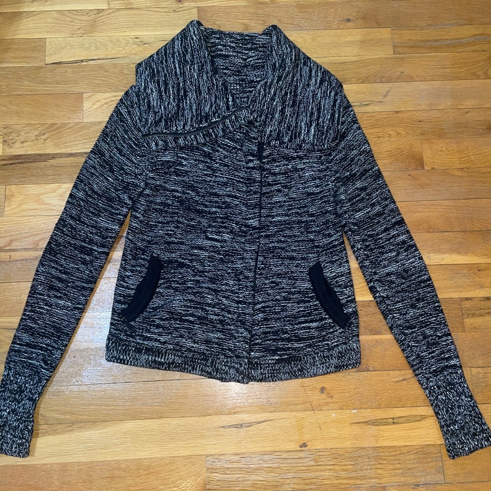 XS American Eagle Outfitters Sweater